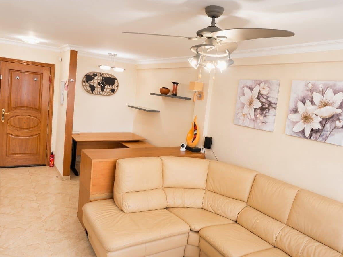 2 bedroom Apartment for sale in Mijas Costa with garage - € 325,000 (Ref: 9794409)