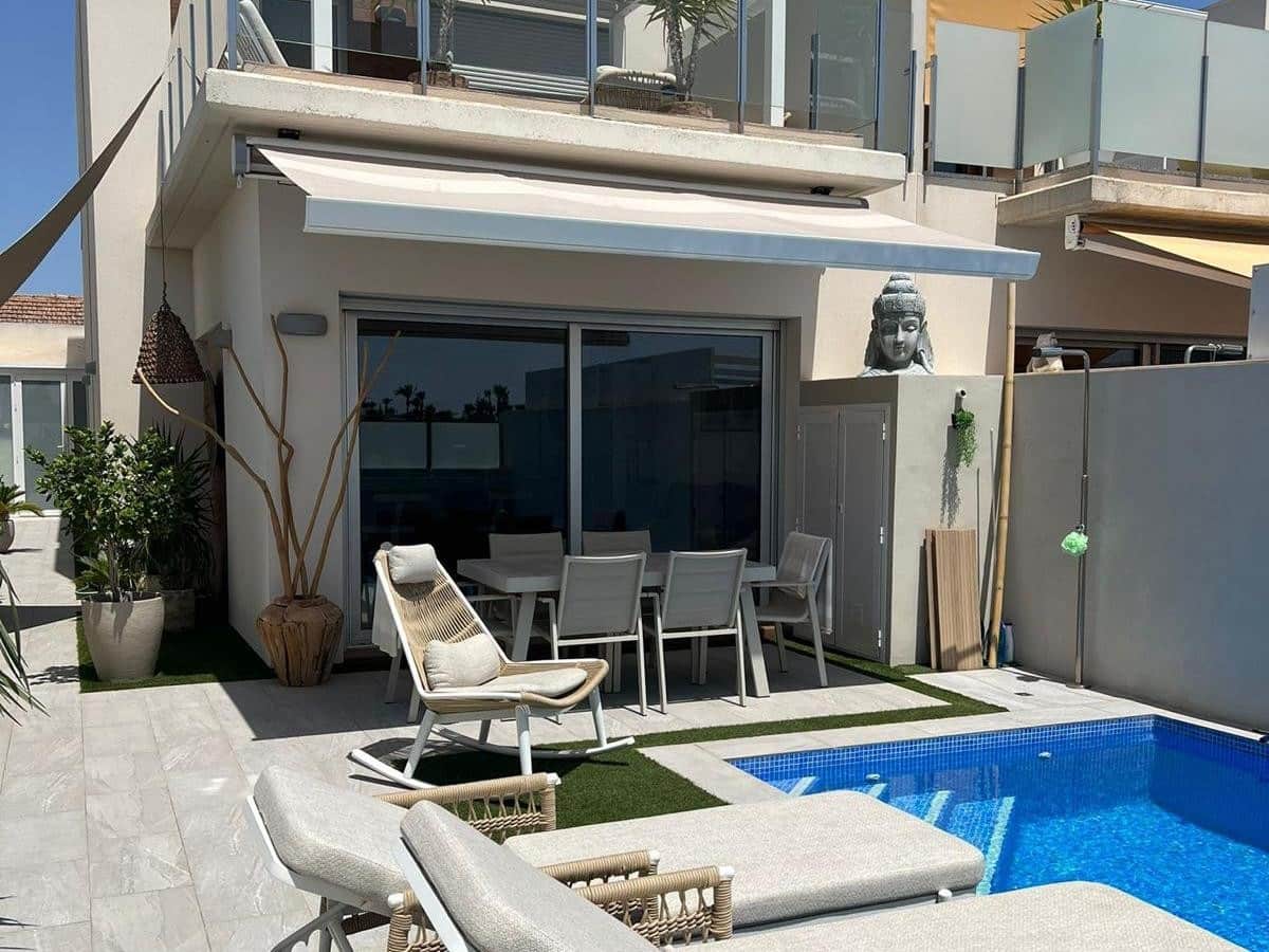 3 sovrum Villa till salu i Daya Vieja - 359 000 € (Ref: 9794415)