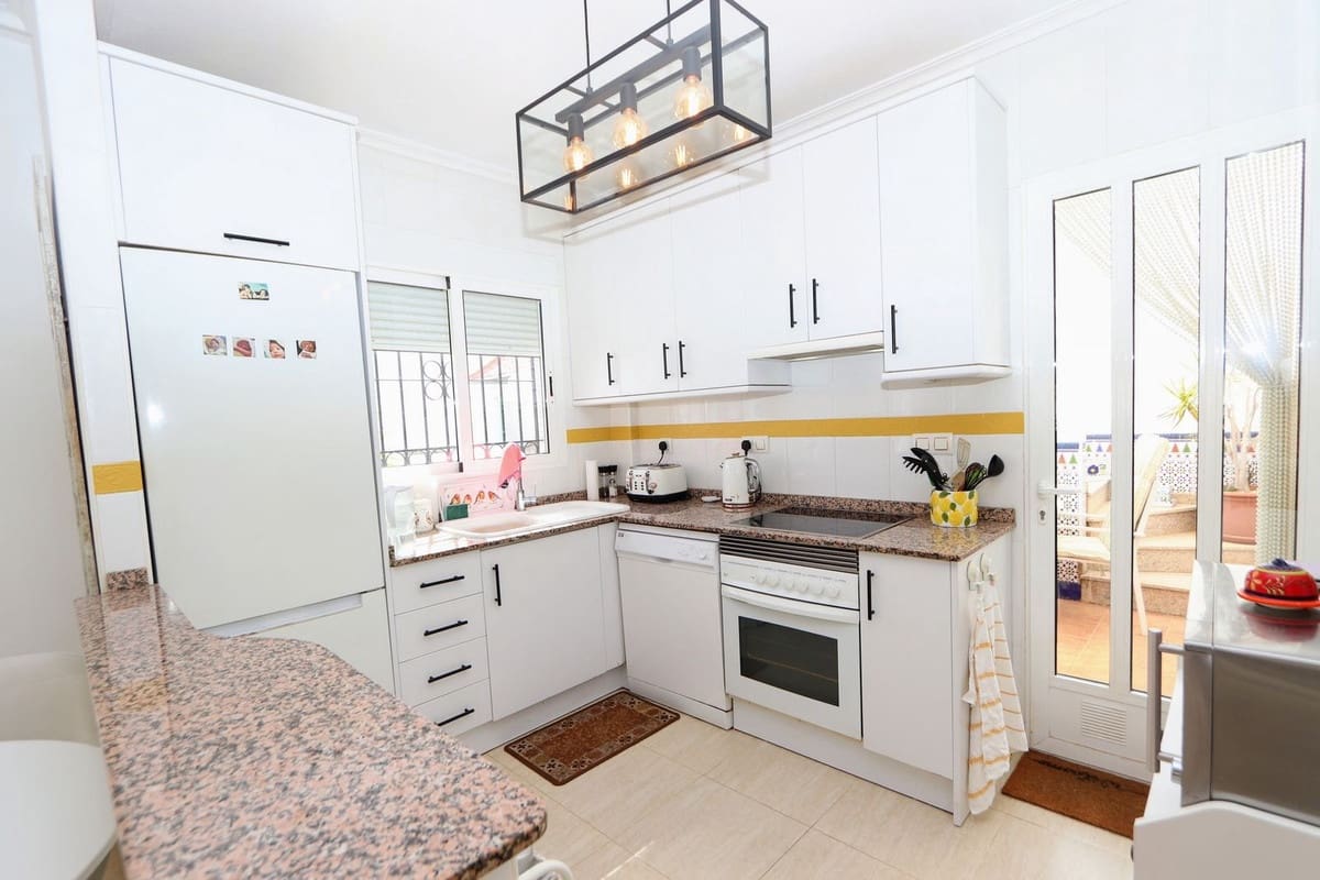 2 soverom Kjedet enebolig til salgs i Sucina - € 157 000 (Ref: 9794431)