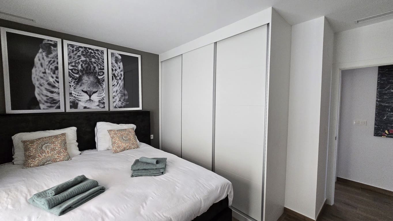 3 makuuhuone Huvila myytävänä paikassa Los Montesinos mukana uima-altaan - 520 000 € (Ref: 9796955)