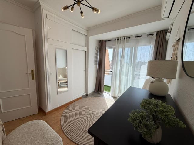 3 quarto Casa em Banda para venda em Los Frutales, Torrevieja com piscina - 249 900 € (Ref: 9796958)