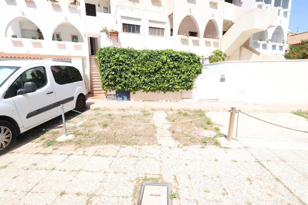 2 soverom Bungalow til salgs i Orihuela Costa med garasje - € 185 000 (Ref: 9796963)