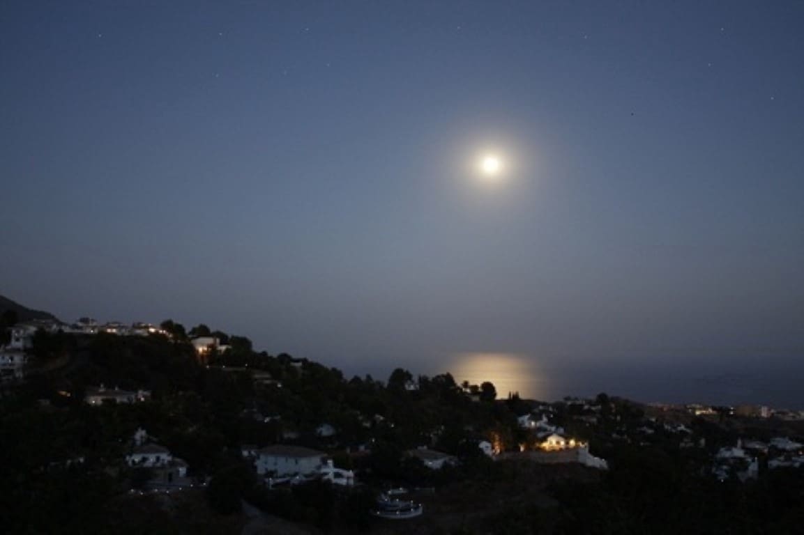 3 soveværelse Villa til salg i Mijas Costa med swimmingpool garage - € 1.445.000 (Ref: 9796965)