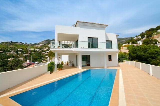 3 chambre Villa/Maison à vendre à Mijas Costa, Mijas avec piscine garage - 1 445 000 € (Ref: 9796965)