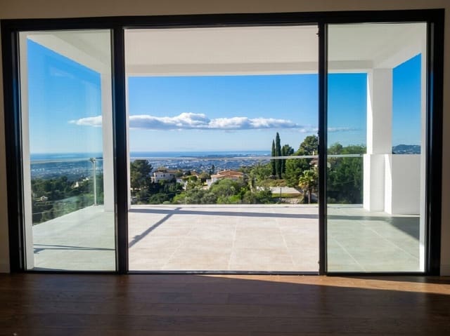 3 chambre Villa/Maison à vendre à Mijas Costa, Mijas avec piscine garage - 1 445 000 € (Ref: 9796965)