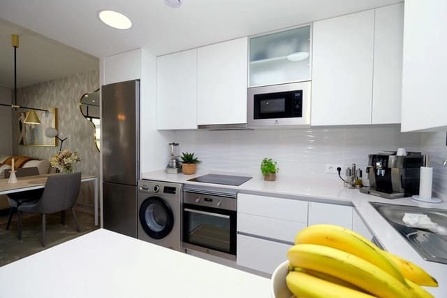 2 slaapkamer Appartement te koop in Villamartin, Orihuela met zwembad garage - € 249.999 (Ref: 9799090)