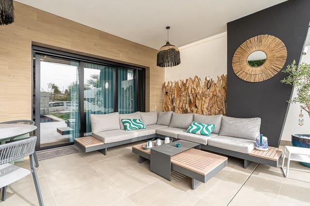 3 sovrum Villa till salu i Benijófar med pool garage - 575 000 € (Ref: 9799091)