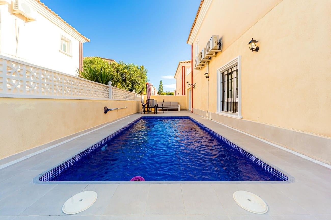 4 soverom Leilighet til salgs i Dehesa de Campoamor - € 335 000 (Ref: 9799096)