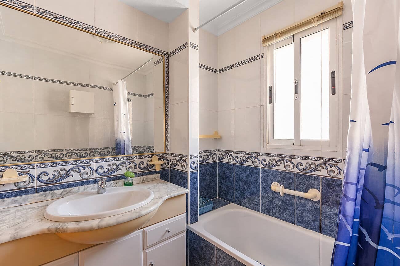 2 camera da letto Villetta Bifamiliare in vendita in Orihuela Costa con piscina - 185.000 € (Rif: 9799098)