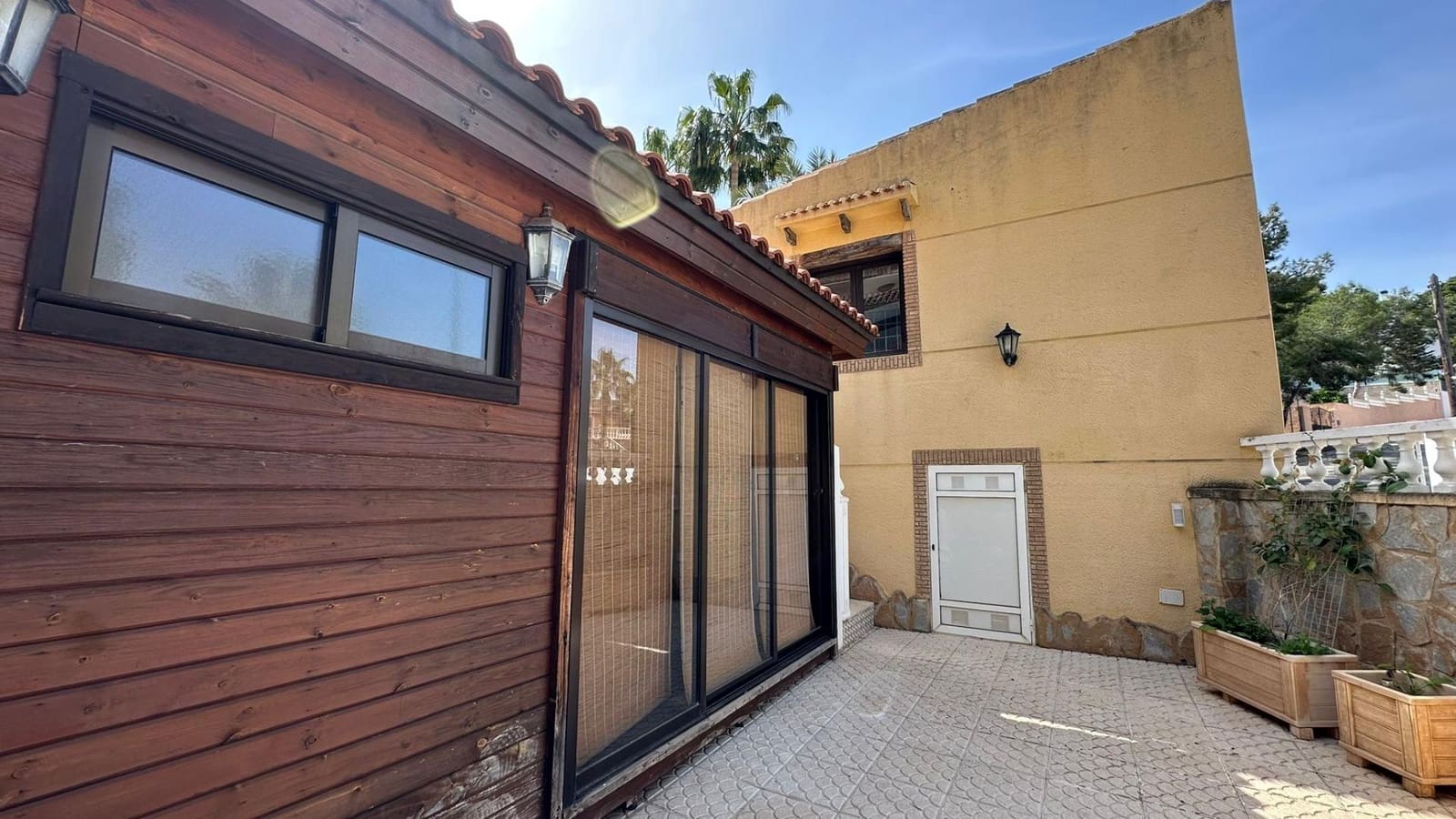 4 soverom Villa til salgs i Torrevieja med svømmebasseng - € 490 000 (Ref: 9799100)