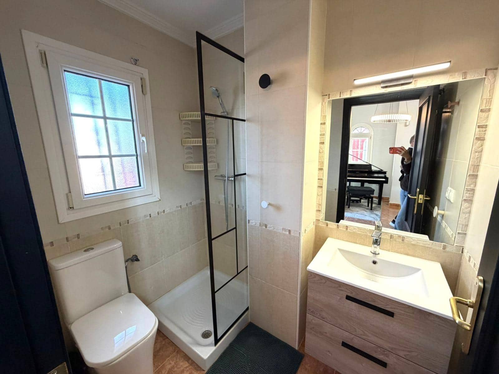 3 bedroom Semi-detached Villa for sale in Orihuela Costa with pool - € 299,900 (Ref: 9800595)