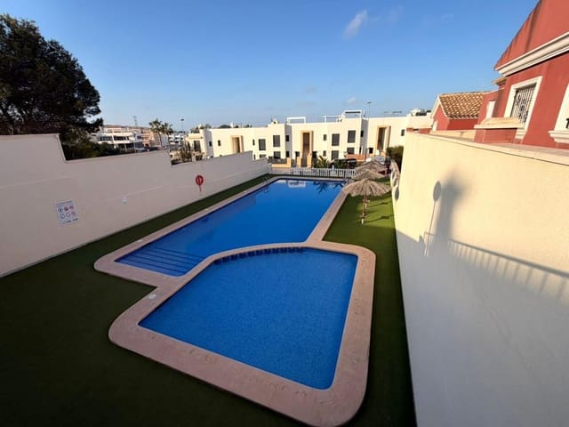 3 bedroom Semi-detached Villa for sale in Orihuela with pool - € 299,900 (Ref: 9800595)
