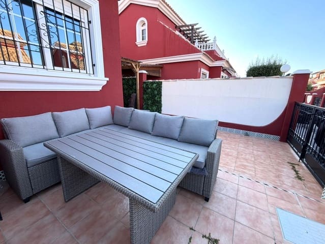 3 bedroom Semi-detached Villa for sale in Orihuela with pool - € 299,900 (Ref: 9800595)