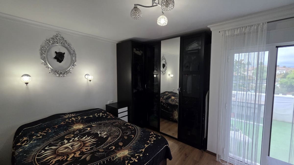 3 bedroom Apartment for sale in Mijas Costa with pool garage - € 375,000 (Ref: 9804174)
