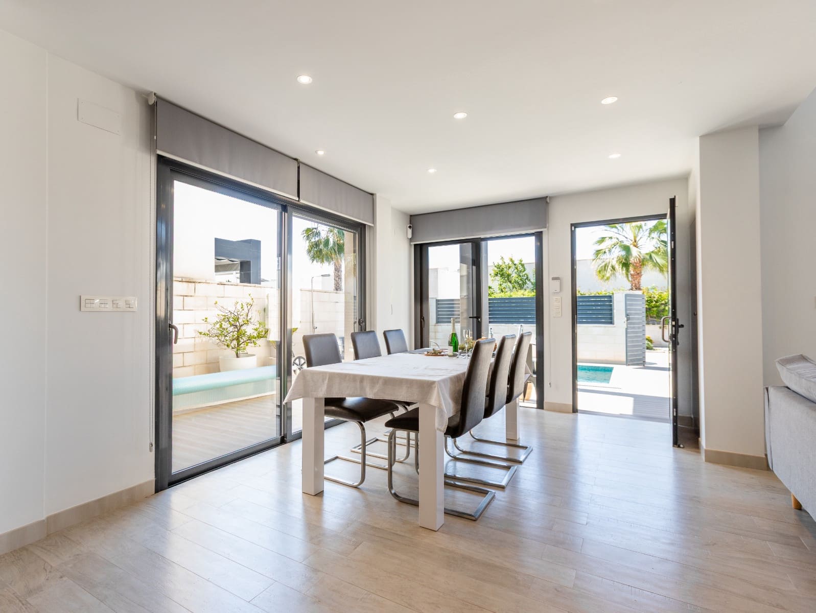 3 soveværelse Villa til salg i Rojales med swimmingpool - € 395.000 (Ref: 9804177)