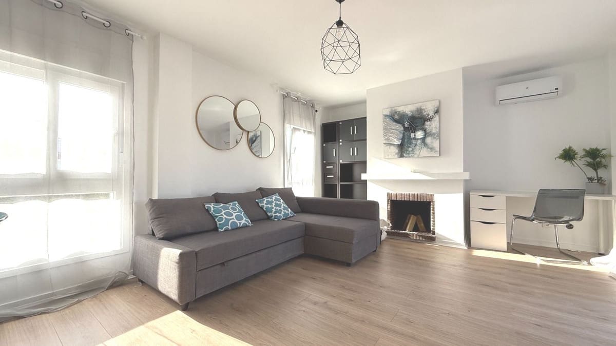 3 slaapkamer Appartement te koop in Elviria met zwembad - € 400.000 (Ref: 9806319)