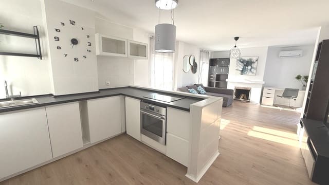 3 slaapkamer Appartement te koop in Elviria, Marbella met zwembad - € 400.000 (Ref: 9806319)