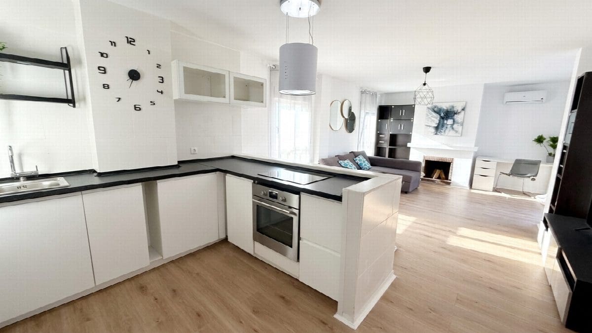 3 chambre Appartement à vendre à Elviria avec piscine - 400 000 € (Ref: 9806319)