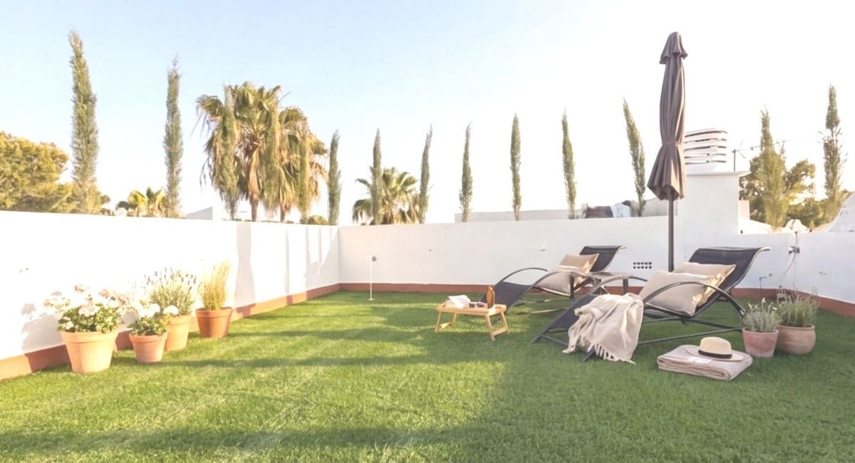 Apartamento de 3 habitaciones en Marbella en venta con piscina - 400.000 € (Ref: 9806320)
