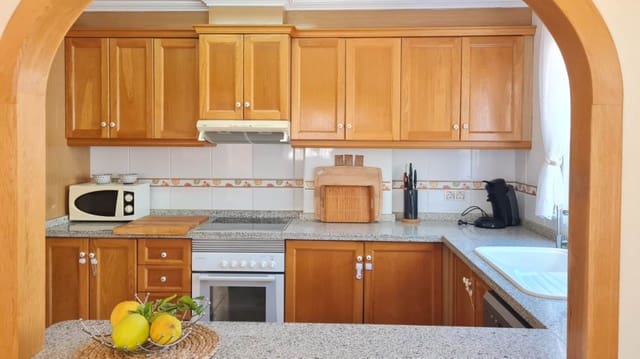 3 chambre Villa/Maison à vendre à Villamartin, Orihuela avec piscine garage - 255 000 € (Ref: 9806328)