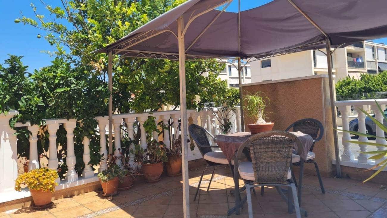 3 chambre Villa/Maison à vendre à Villamartin avec piscine garage - 255 000 € (Ref: 9806328)