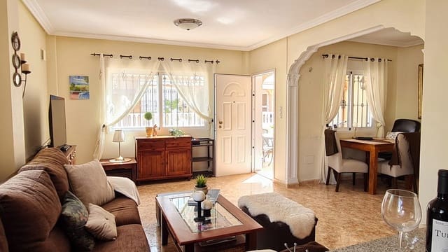 3 bedroom Villa for sale in Lomas de Campoamor - Las Ramblas, Orihuela with pool garage - € 255,000 (Ref: 9806328)