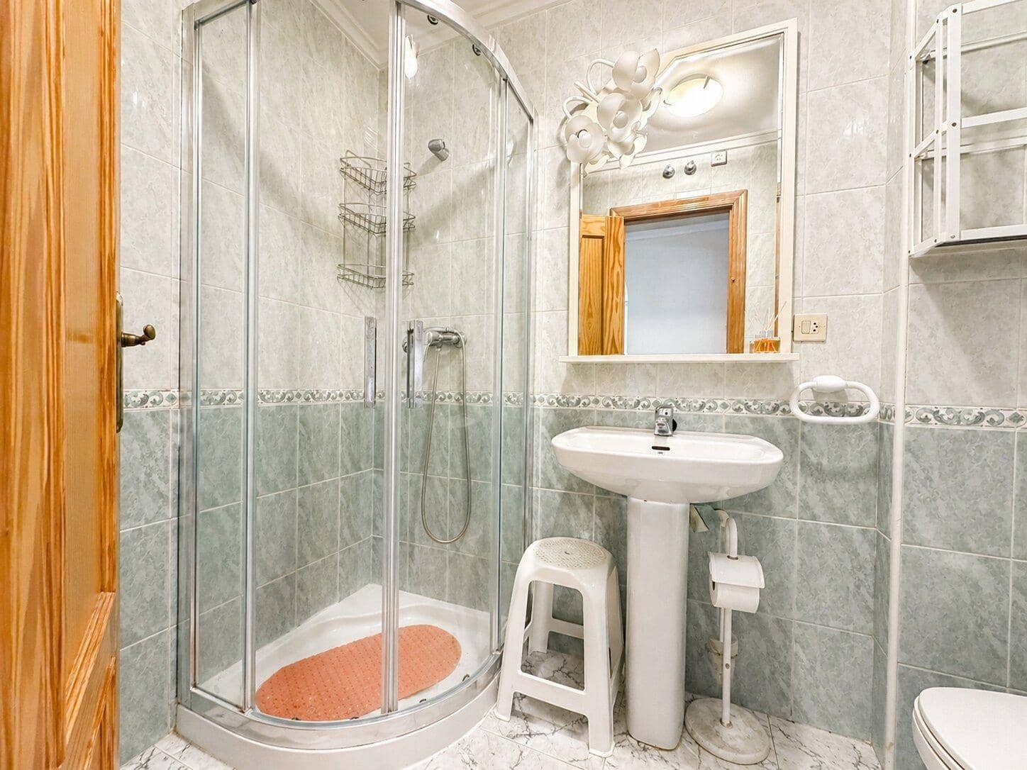 2 slaapkamer Appartement te koop in Torrevieja - € 209.900 (Ref: 9806332)