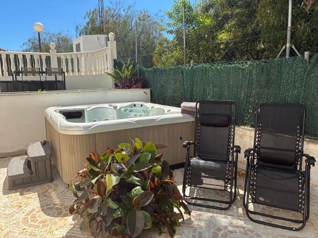 4 quarto Apartamento para venda em Torreblanca, Torrevieja com piscina garagem - 275 000 € (Ref: 9806334)