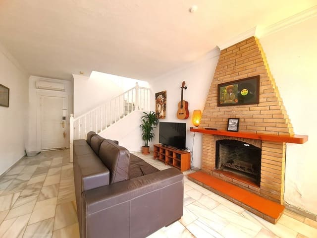 3 sypialnia Willa na sprzedaż w La Duquesa / Puerto de la Duquesa, Manilva - 399 000 € (Ref: 9806336)