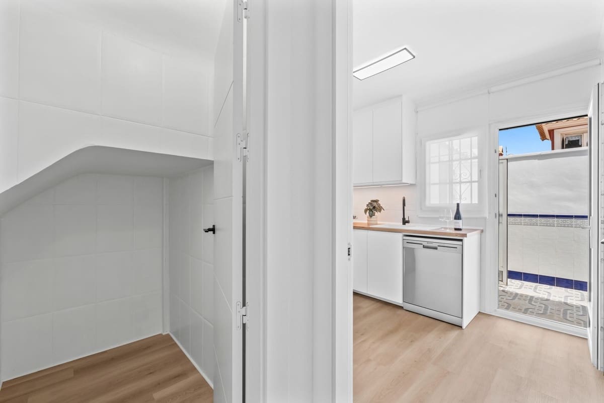 3 sovrum Semi-fristående Villa till salu i Villamartin med pool garage - 269 800 € (Ref: 9806337)