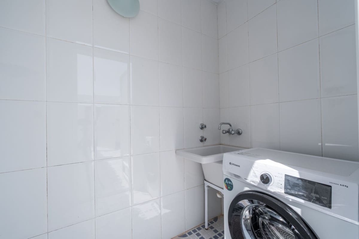 3 sovrum Semi-fristående Villa till salu i Villamartin med pool garage - 269 800 € (Ref: 9806337)