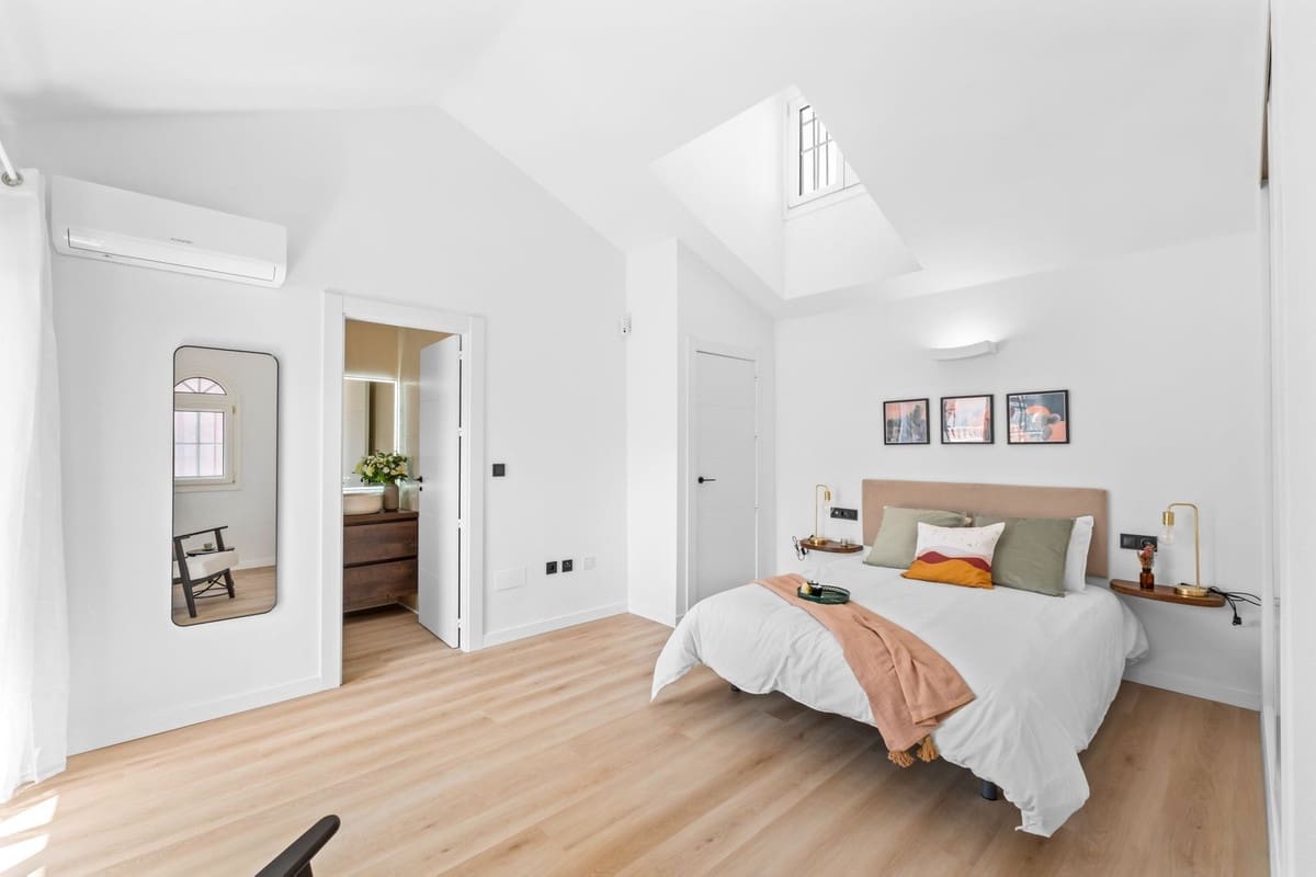 3 sovrum Semi-fristående Villa till salu i Villamartin med pool garage - 269 800 € (Ref: 9806337)