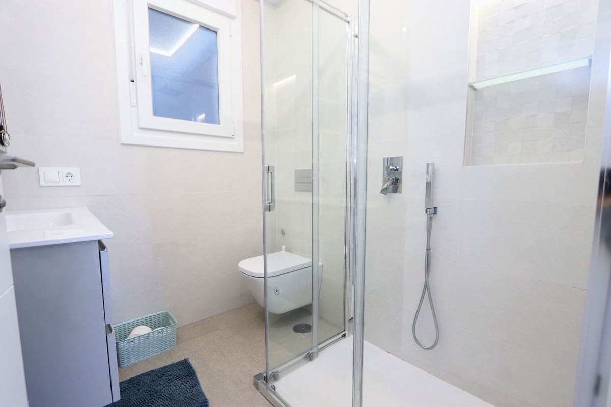 Chalet de 3 habitaciones en San Pedro del Pinatar en venta con piscina garaje - 370.000 € (Ref: 9806338)