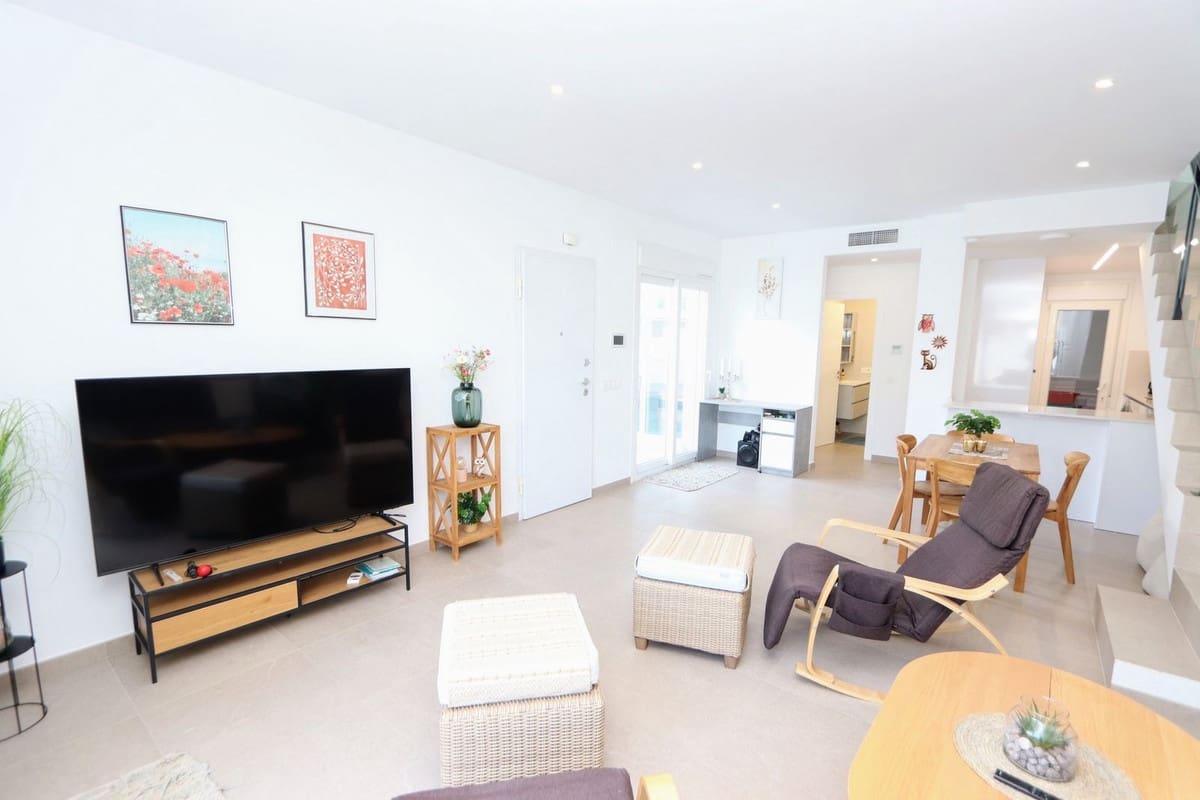 Chalet de 3 habitaciones en San Pedro del Pinatar en venta con piscina garaje - 370.000 € (Ref: 9806338)