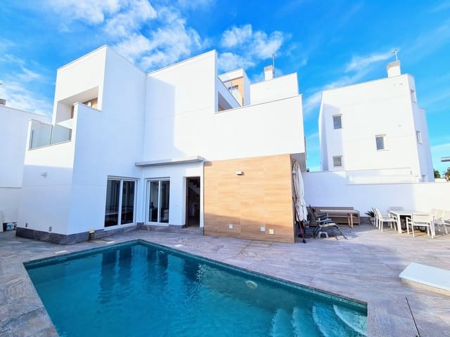 Chalet de 3 habitaciones en San Pedro del Pinatar en venta con piscina garaje - 370.000 € (Ref: 9806338)