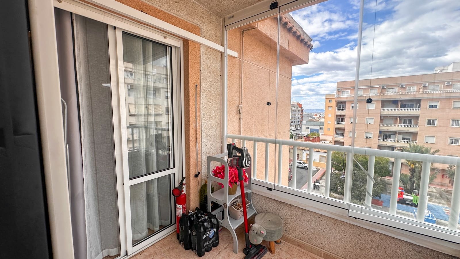 3 camera da letto Appartamento in vendita in Torrevieja con piscina - 199.900 € (Rif: 9807987)