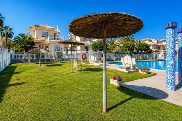 2 bedroom Apartment for sale in Playa Flamenca, Orihuela - € 185,000 (Ref: 9807989)