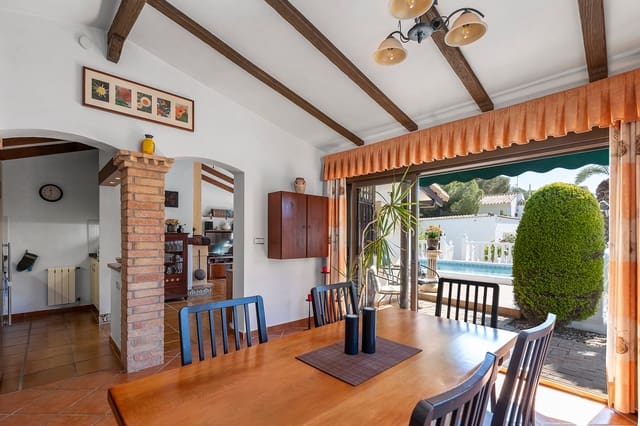 3 Zimmer Villa zu verkaufen in Lomas de Cabo Roig - Los Dolses, Orihuela - 499.000 € (Ref: 9807991)