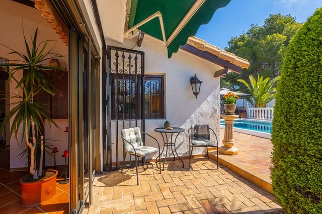 3 Zimmer Villa zu verkaufen in Lomas de Cabo Roig - Los Dolses, Orihuela - 499.000 € (Ref: 9807991)