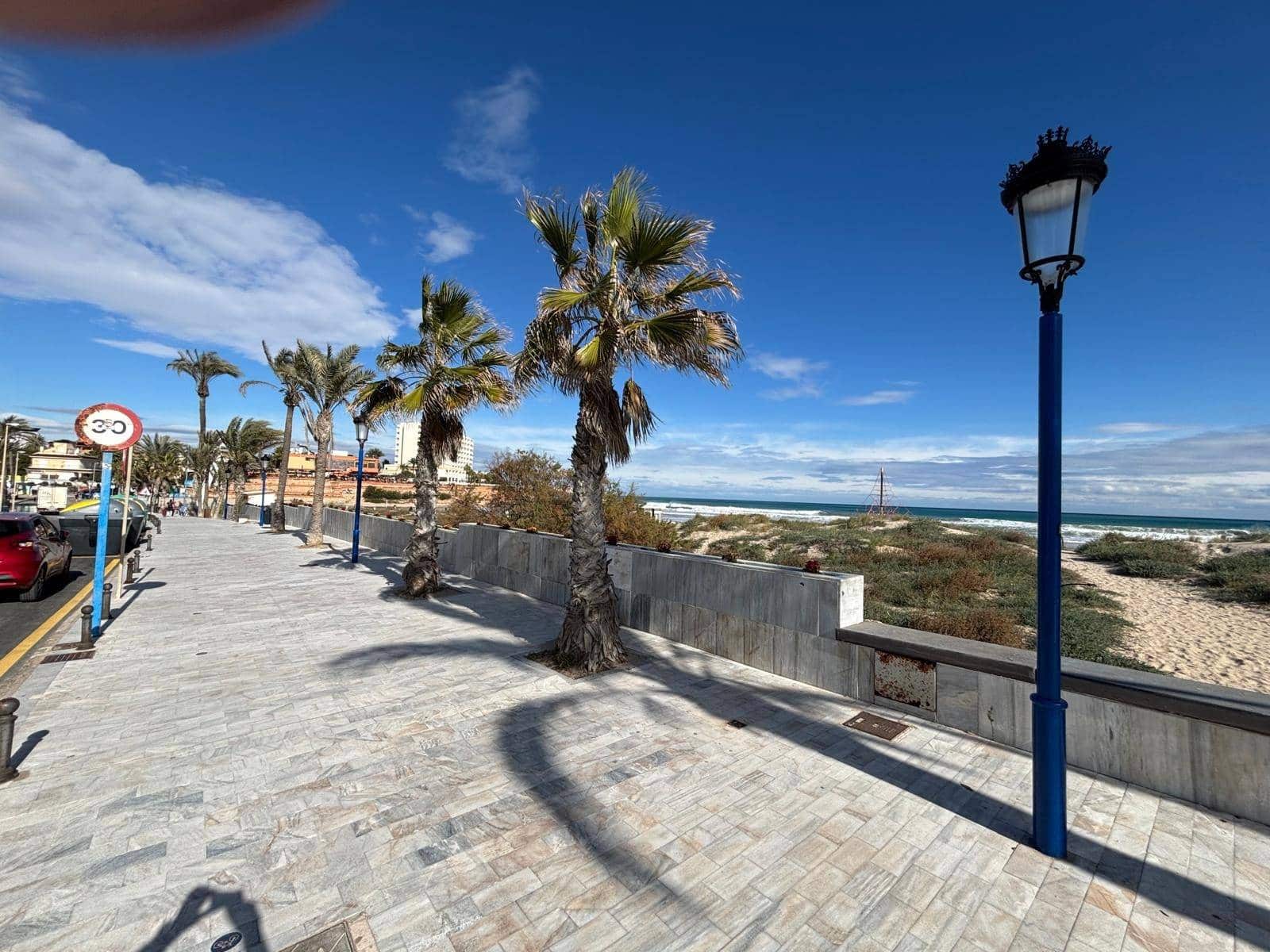 2 slaapkamer Appartement te koop in Cabo Roig - € 187.950 (Ref: 9807994)