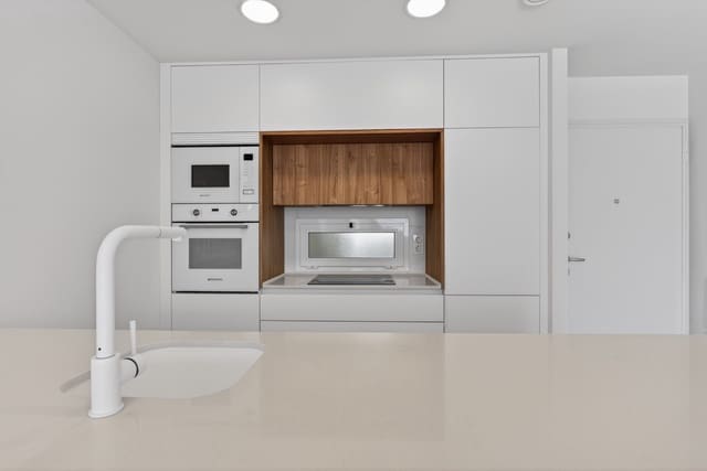 Apartamento de 2 habitaciones en El Raso, Guardamar del Segura en venta - 325.000 € (Ref: 9811441)