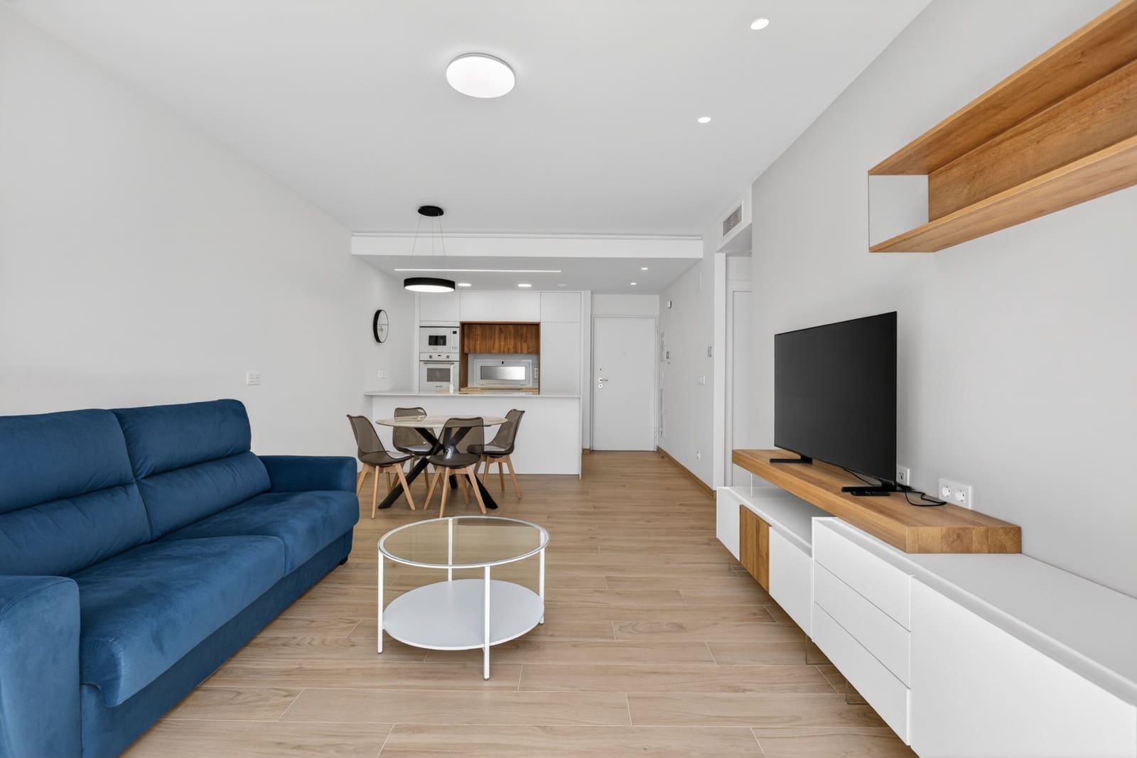 Apartamento de 2 habitaciones en Guardamar del Segura en venta - 325.000 € (Ref: 9811441)