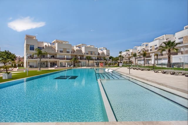 Apartamento de 2 habitaciones en El Raso, Guardamar del Segura en venta - 325.000 € (Ref: 9811441)