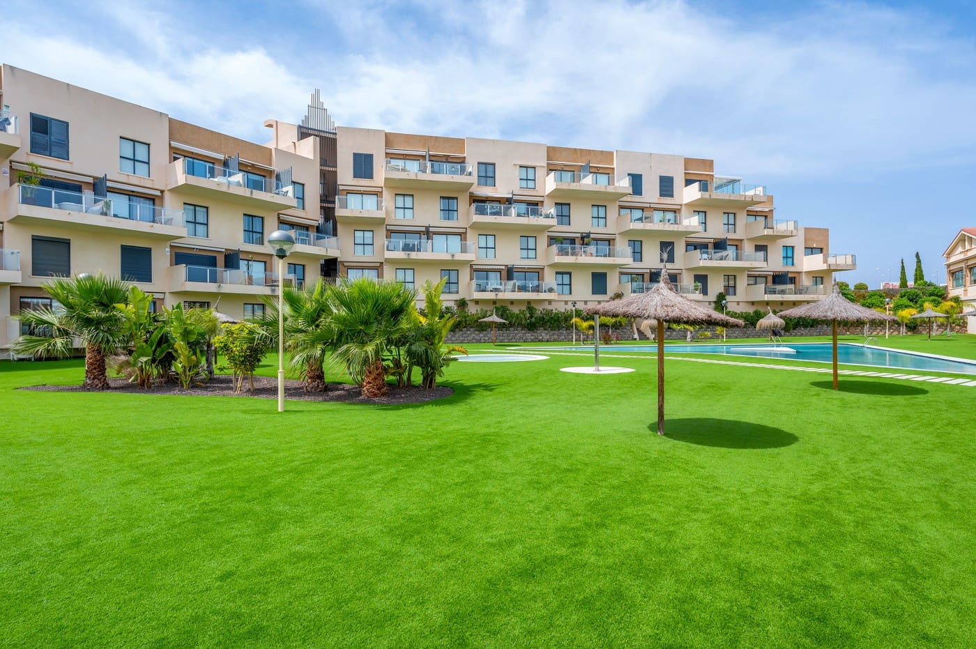 2 bedroom Apartment for sale in Orihuela Costa with pool garage - € 249,900 (Ref: 9811442)