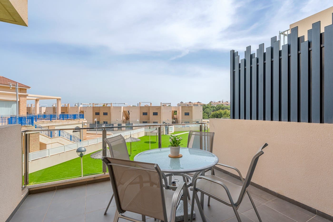 2 bedroom Apartment for sale in Orihuela Costa with pool garage - € 249,900 (Ref: 9811442)