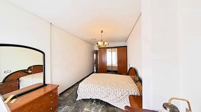 4 slaapkamer Appartement te koop in Pilar de la Horadada ciudad, Pilar de la Horadada - € 199.900 (Ref: 9811447)