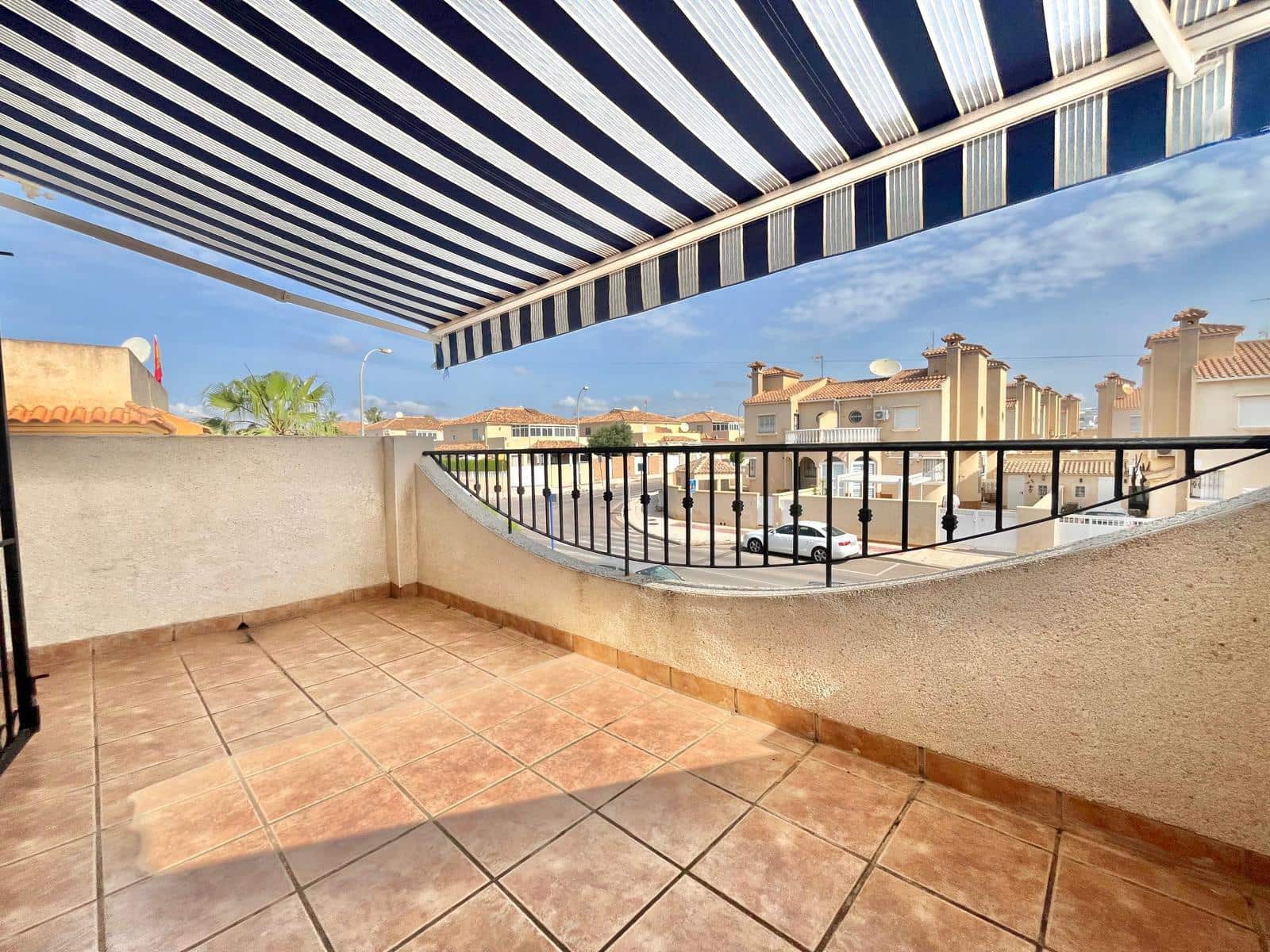 3 camera da letto Bungalow in vendita in Orihuela Costa con piscina - 249.500 € (Rif: 9811471)