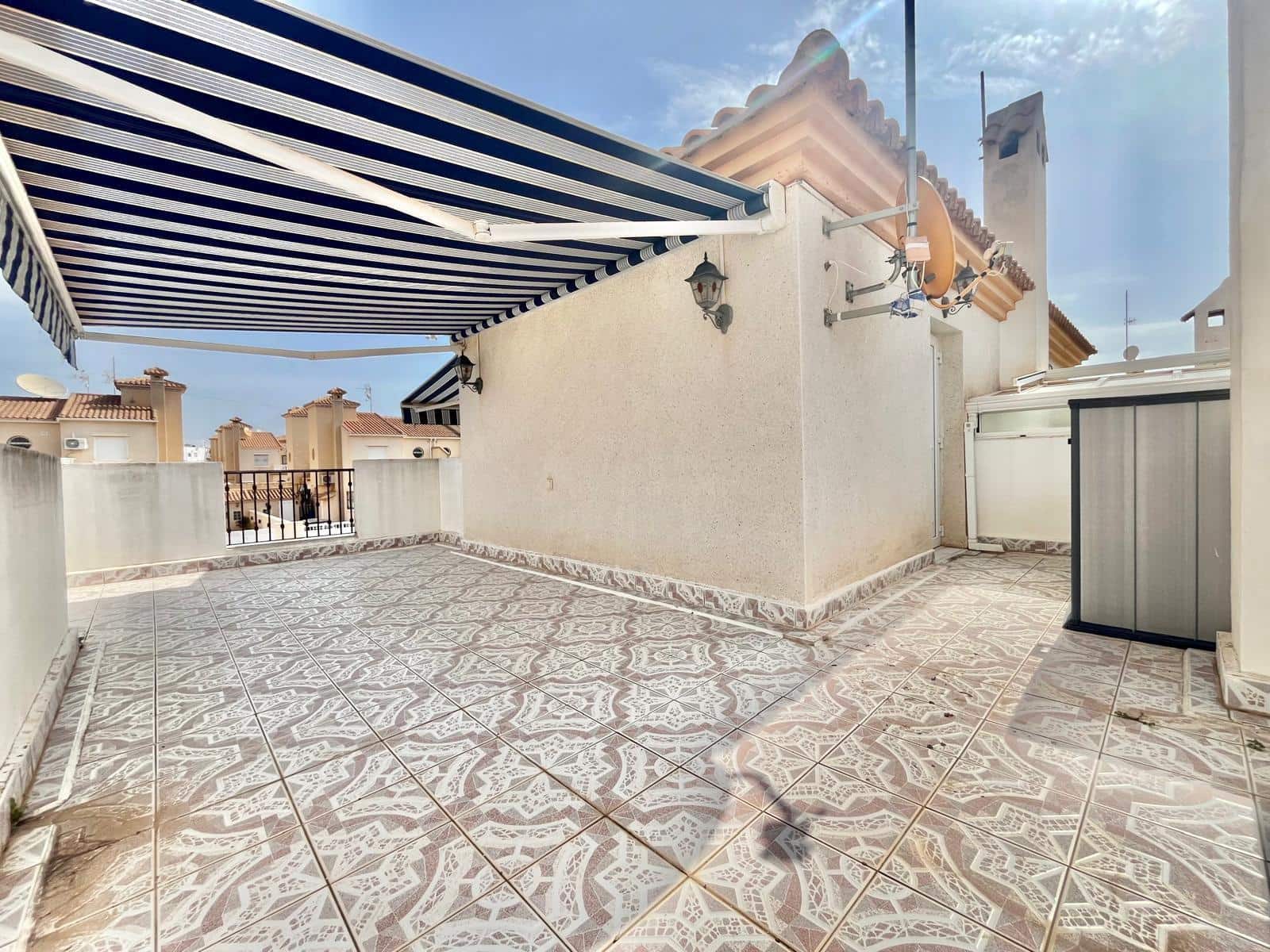 3 camera da letto Bungalow in vendita in Orihuela Costa con piscina - 249.500 € (Rif: 9811471)
