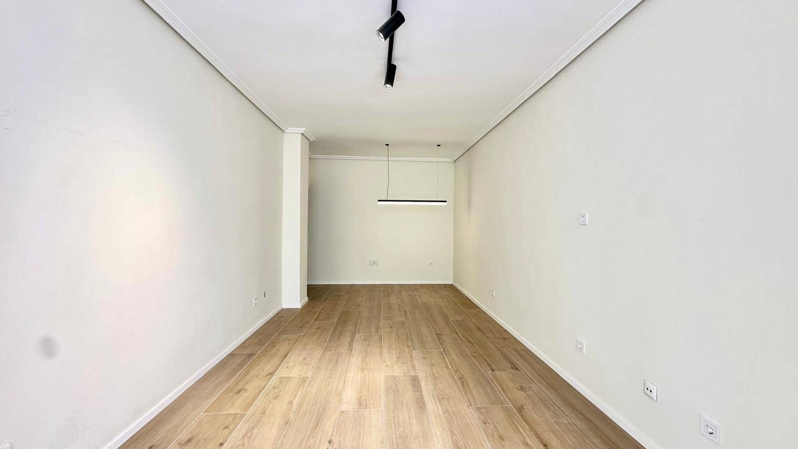 3 quarto Apartamento para venda em Torrevieja - 179 900 € (Ref: 9813270)
