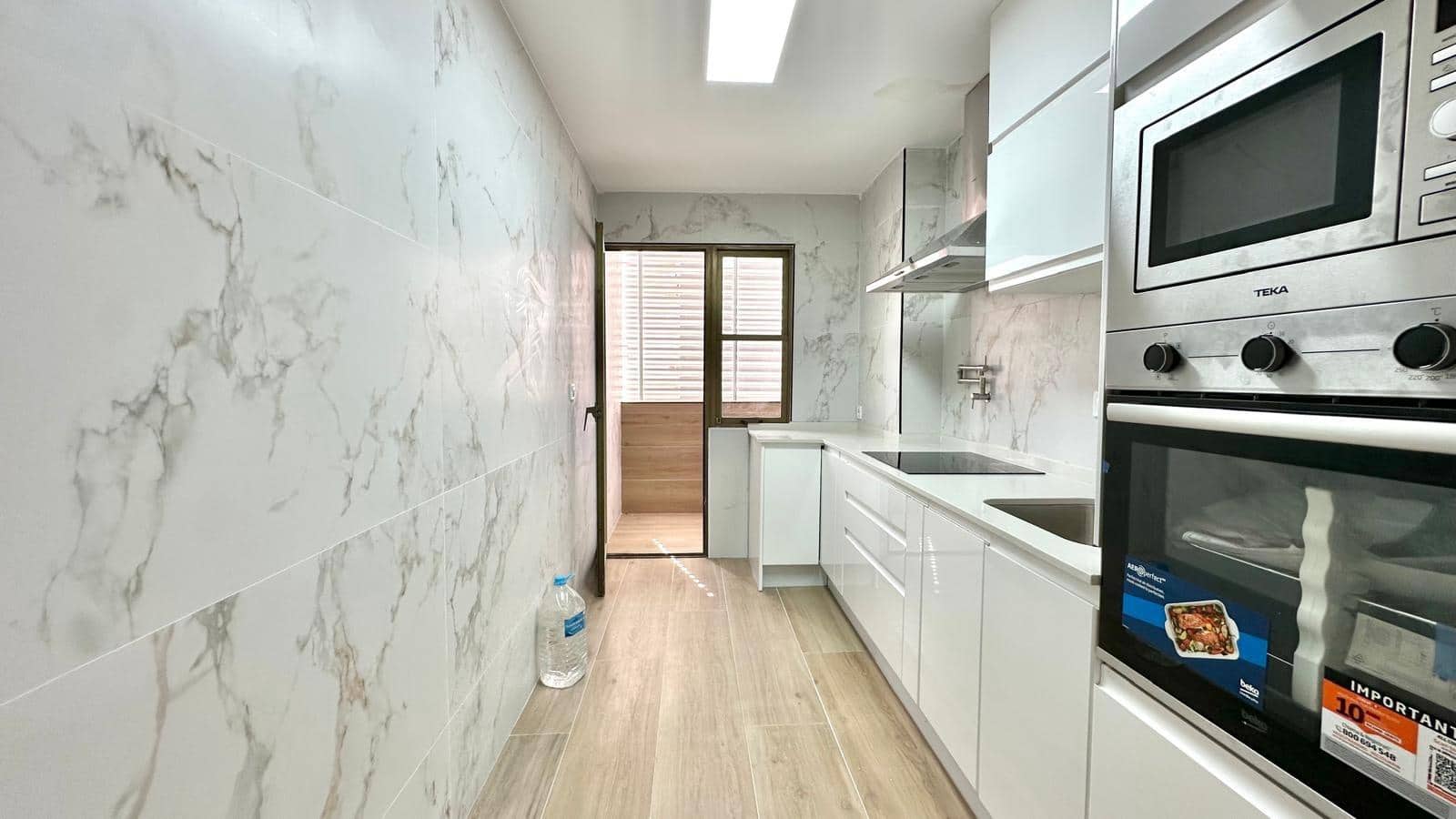 3 quarto Apartamento para venda em Torrevieja - 179 900 € (Ref: 9813270)